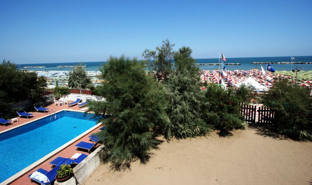 Hotel Villa Furia Bellaria-Igea Marina Dış mekan fotoğraf